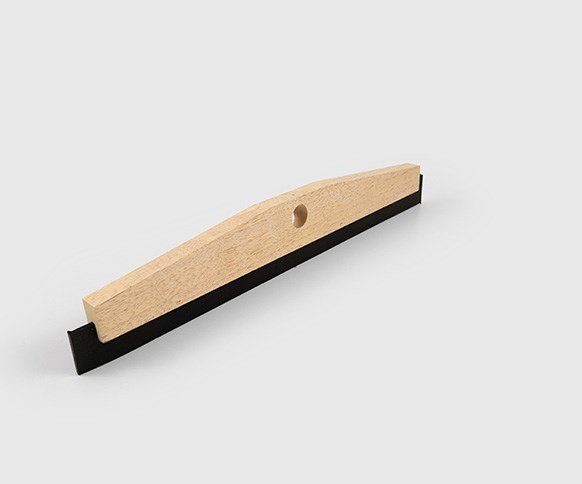 610mm Wooden Squeegee