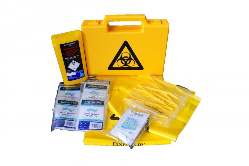SHARPS DISPOSAL KIT with 5 bags, wipes, forceps and gloves